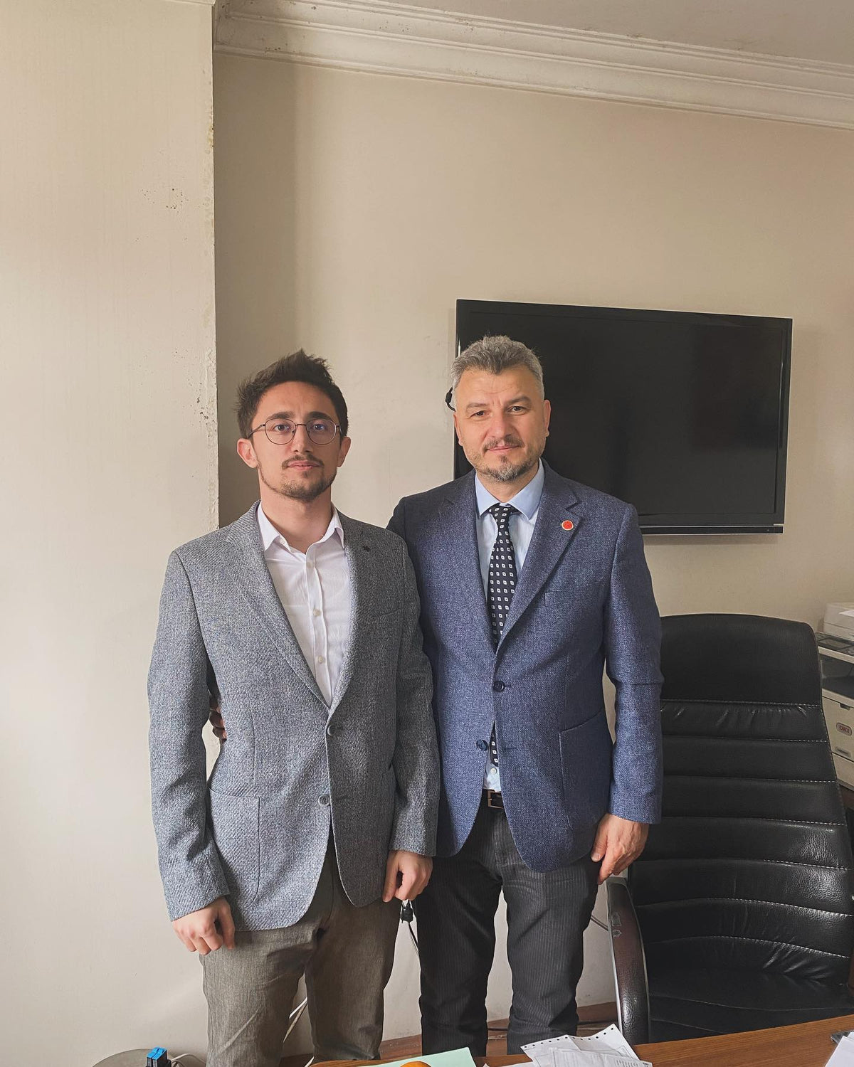 Av. Yunus Ali Uzuntepe galeri 3